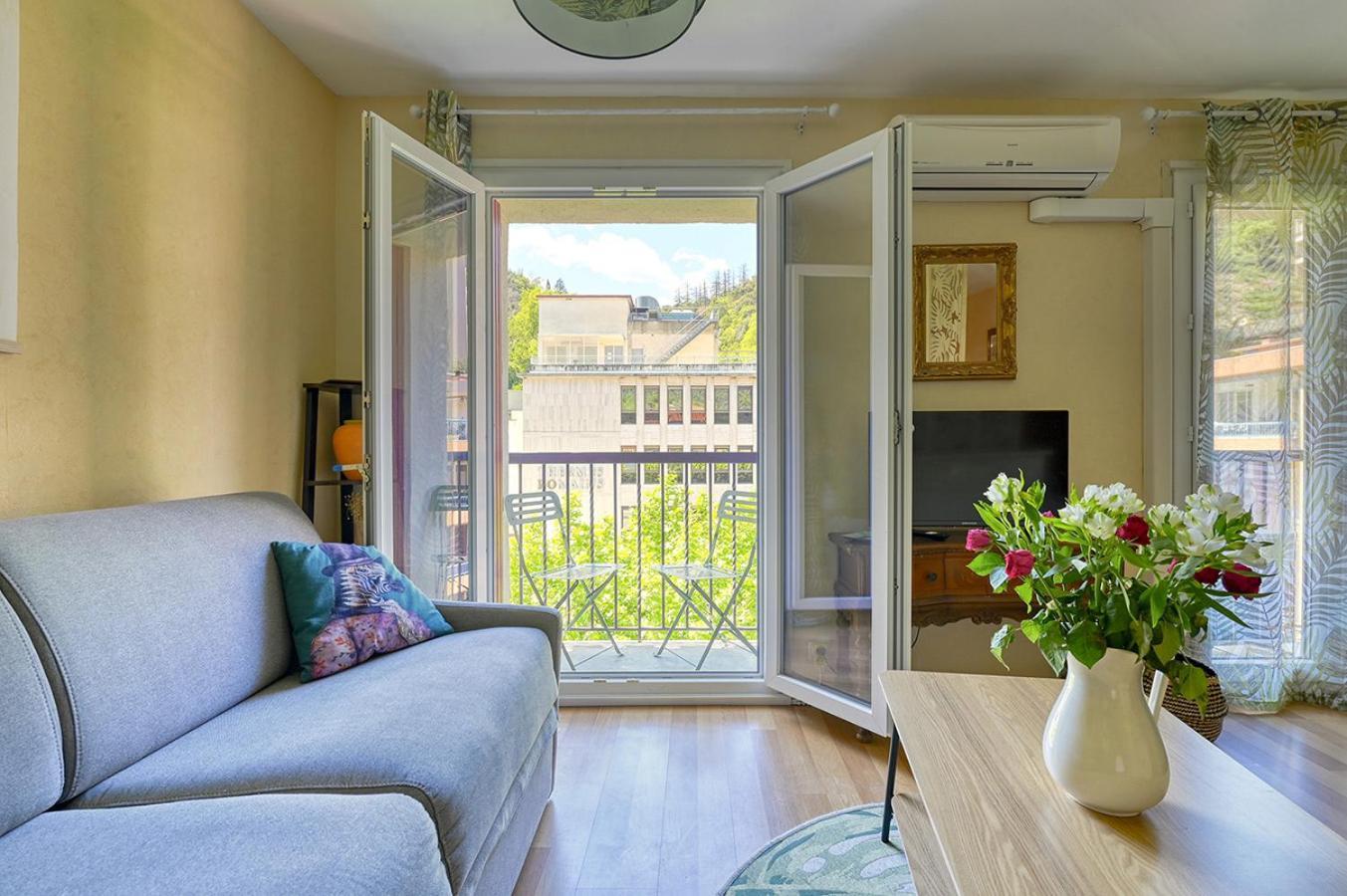 Charmant T1 Bis Idealement Situe Au Pied Des Thermes Amelie-Les-Bains Exterior foto
